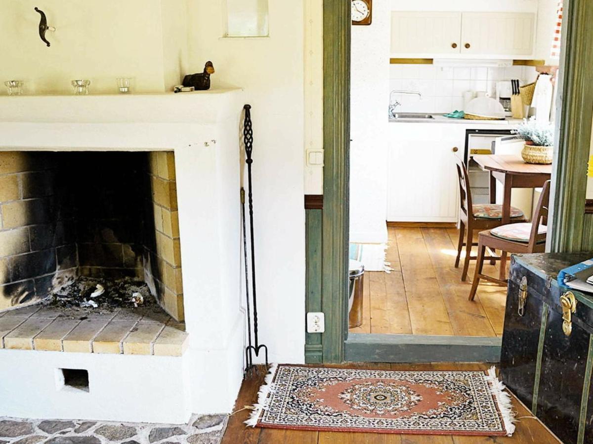 4 Person Holiday Home In Ankarsrum Hult エクステリア 写真